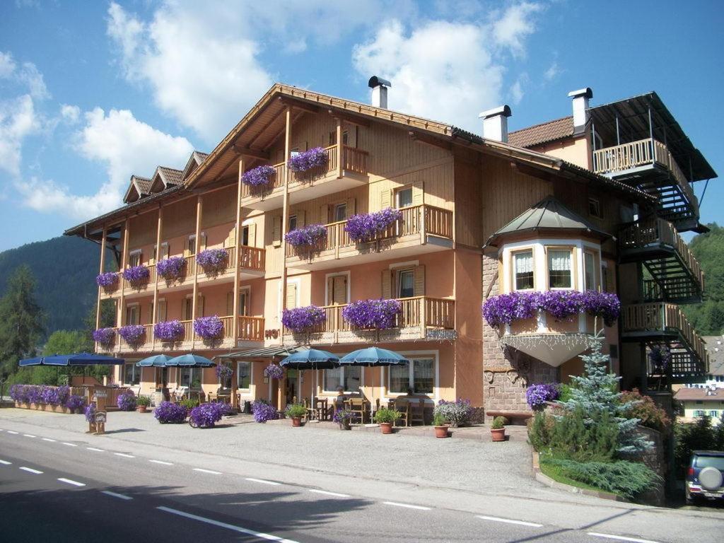Hotel Vallechiara Moena Exteriér fotografie