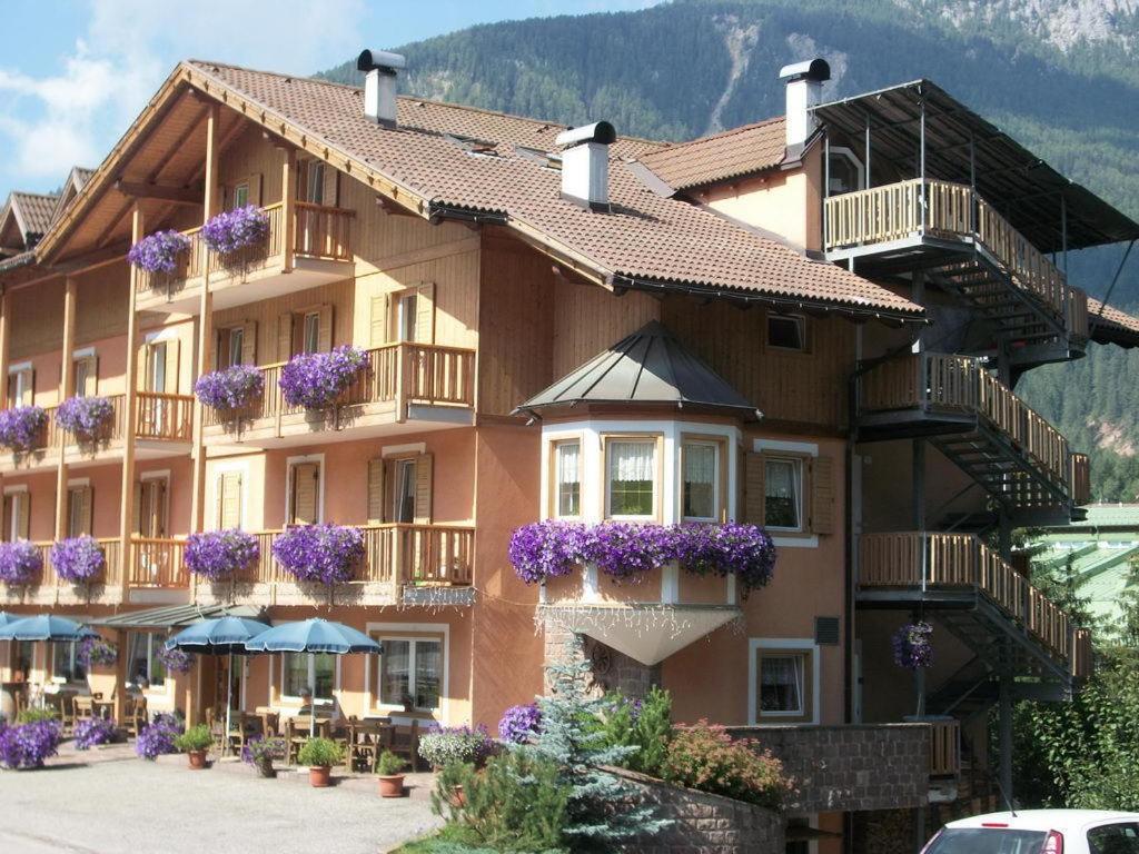 Hotel Vallechiara Moena Exteriér fotografie